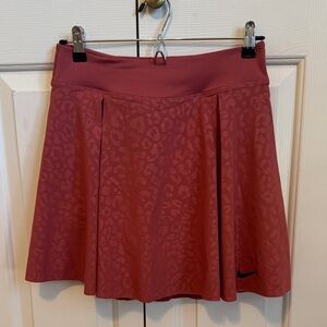 Nike Rose Pink Skirt with Subtle Leopard Jacquard